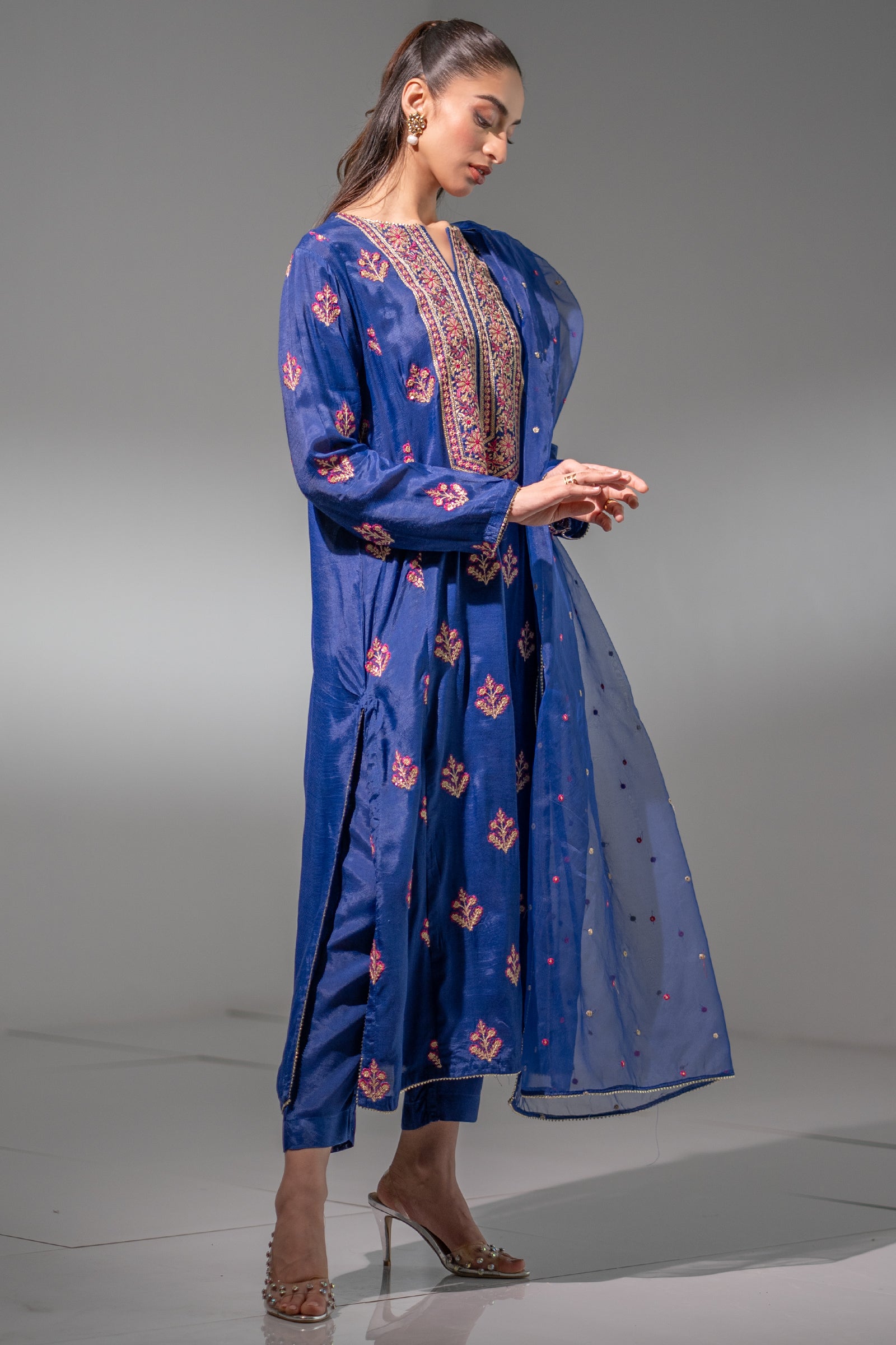 Royal 3 piece