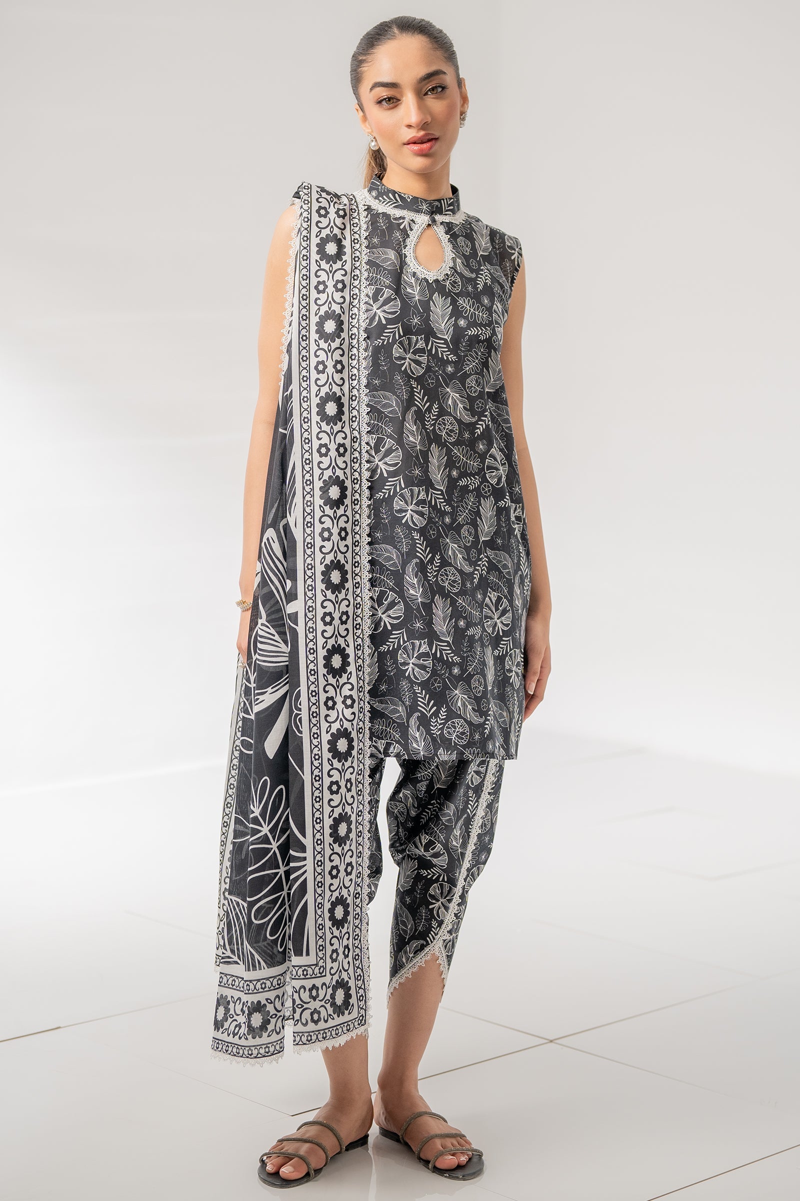 Foliage 3 Piece