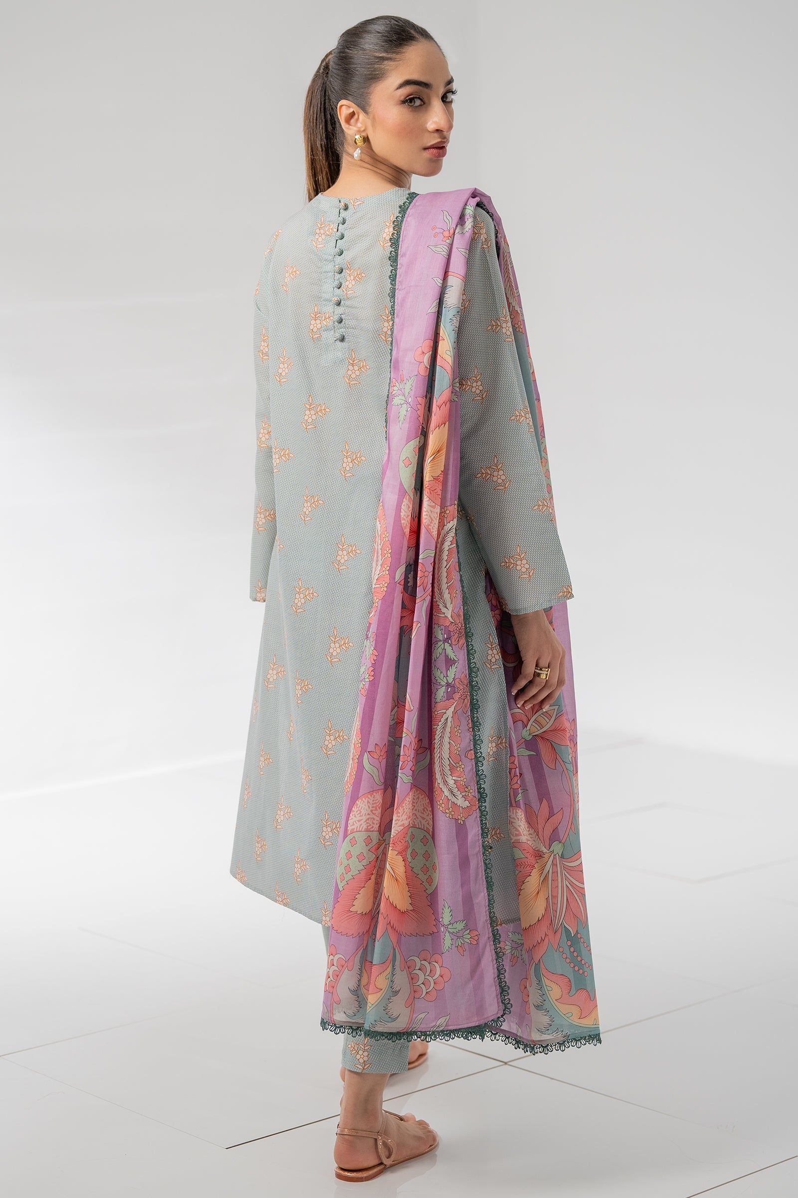 Abundance 3 Piece