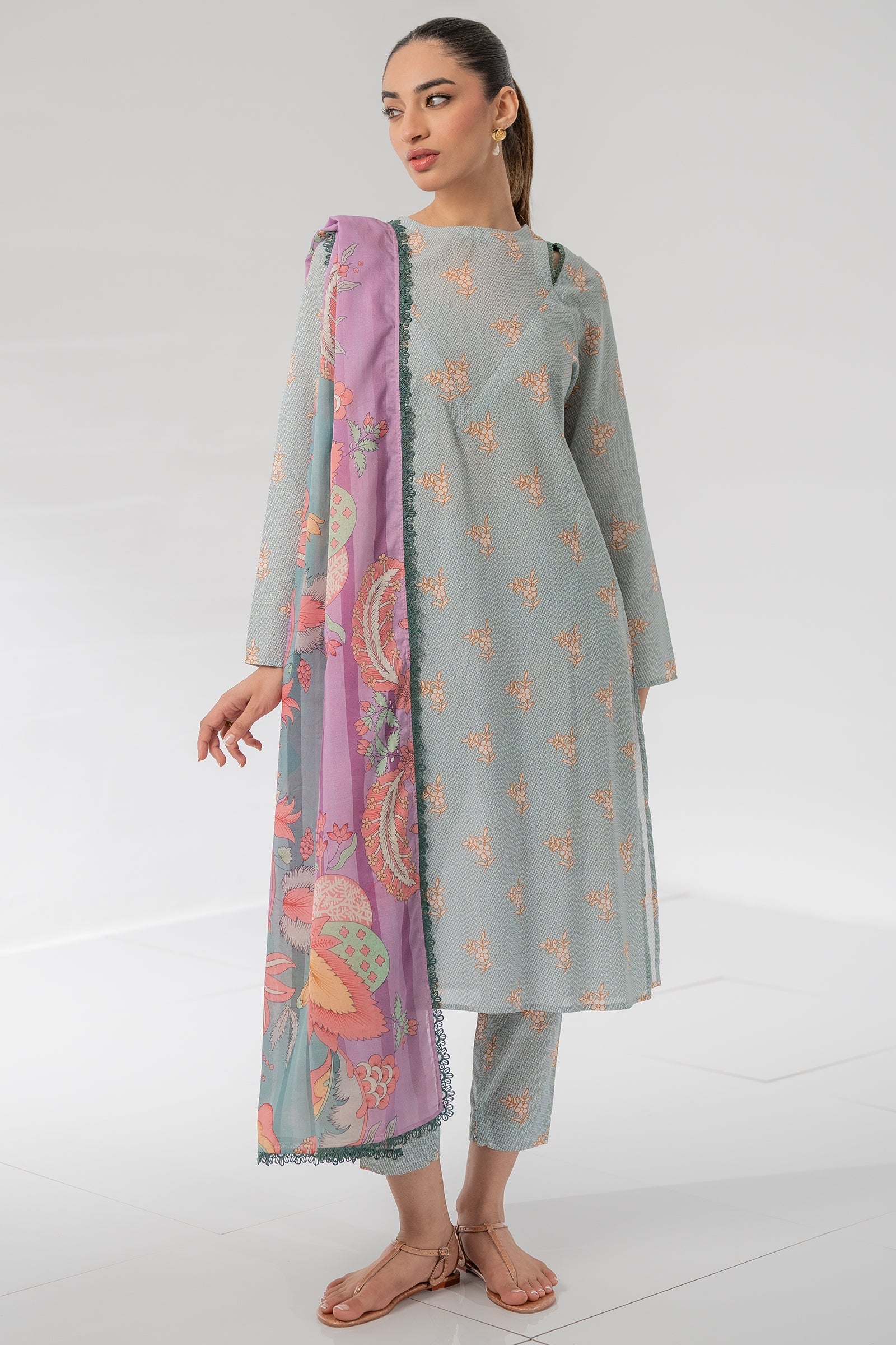 Abundance 3 Piece